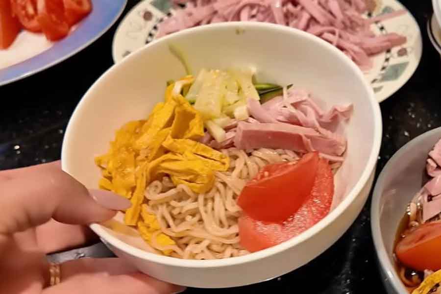 Chihoriさんがカナダで作った冷やし中華（スクリーンショット）