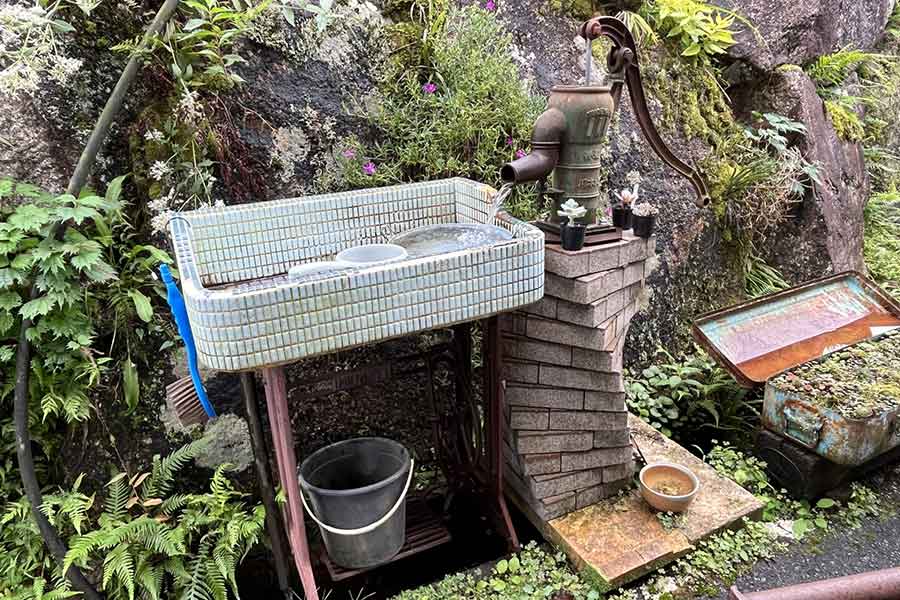 井戸水などの飲料水が感染源になる場合も（写真はイメージ）【写真：写真AC】