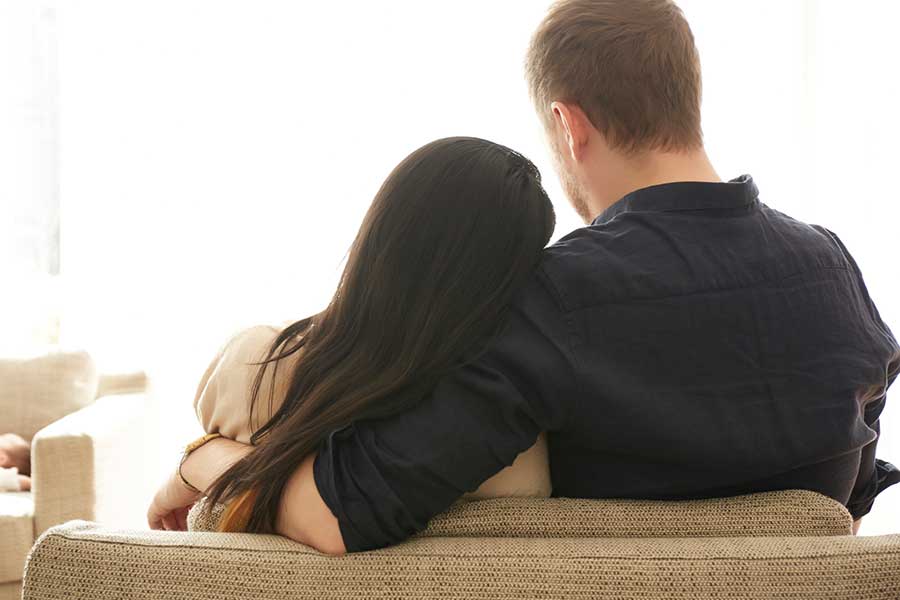 重婚しているとは知らなかった、平和な日々（写真はイメージ）【写真：PIXTA】