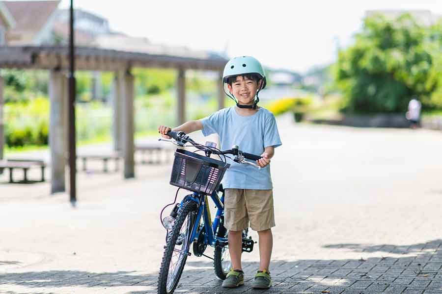 大人も子どもも自転車を利用している人の多さにびっくり（写真はイメージ）【写真：PIXTA】
