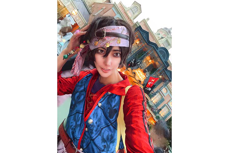 「ディズニー・ハロウィーン」で仮装を楽しむMIKECHIさん【写真提供：MIKECHI（@ice_ice_pink）さん】