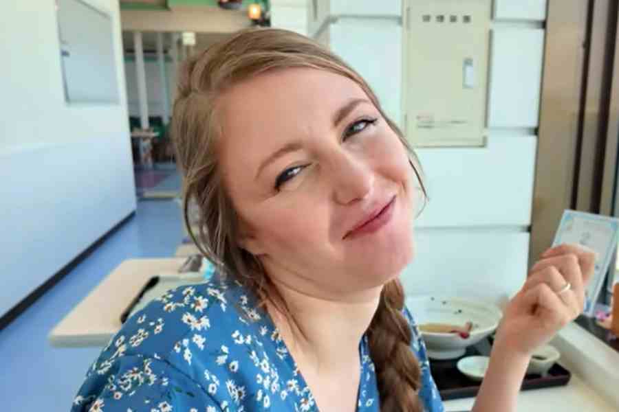 アメリカ人YouTuberジェイソンさんの妻・リネルさん（スクリーンショット）