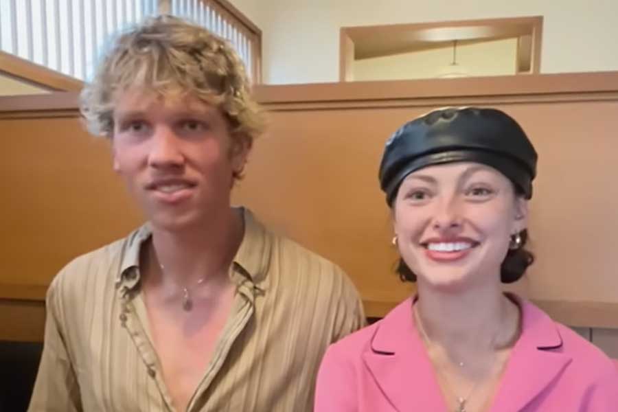 アメリカから来た（左から）ニックさんとベイリーさん（スクリーンショット）