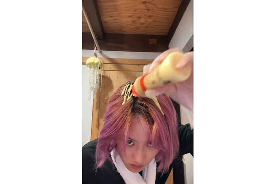 TWICE・モモさん風メイクに挑戦！（スクリーンショット）