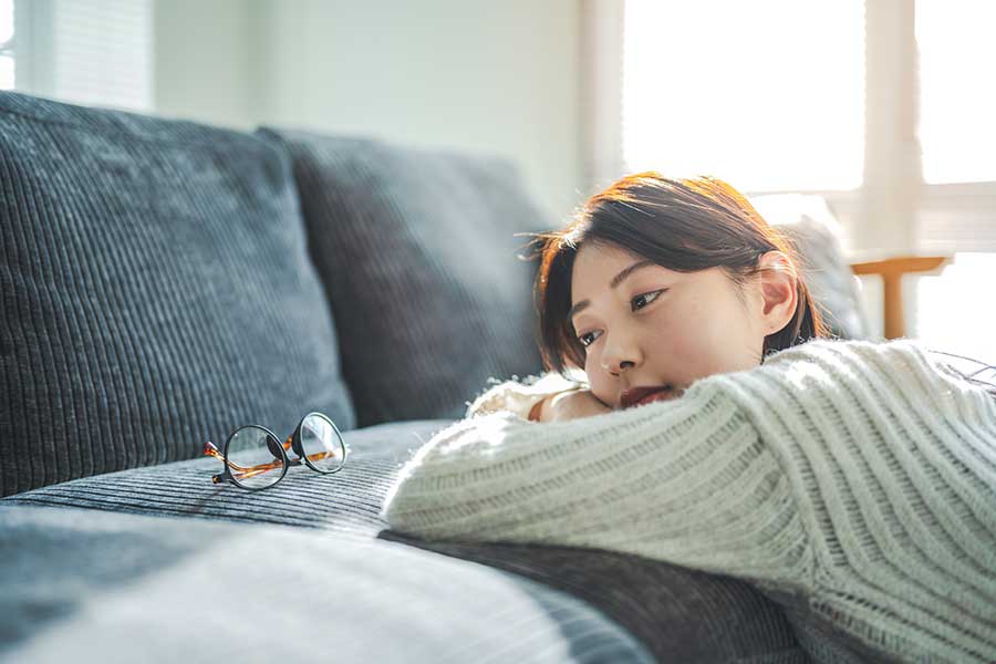 秋になると寂しさを感じる…いったいなぜ？（写真はイメージ）【写真：PIXTA】