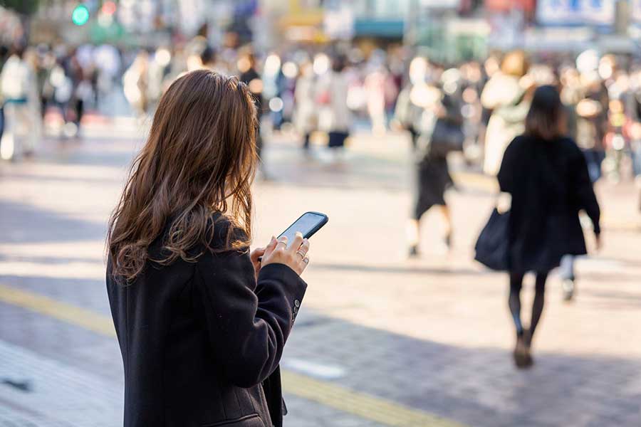 待ち合わせは日本でも、海外でもドキドキ（写真はイメージ）【写真：PIXTA】