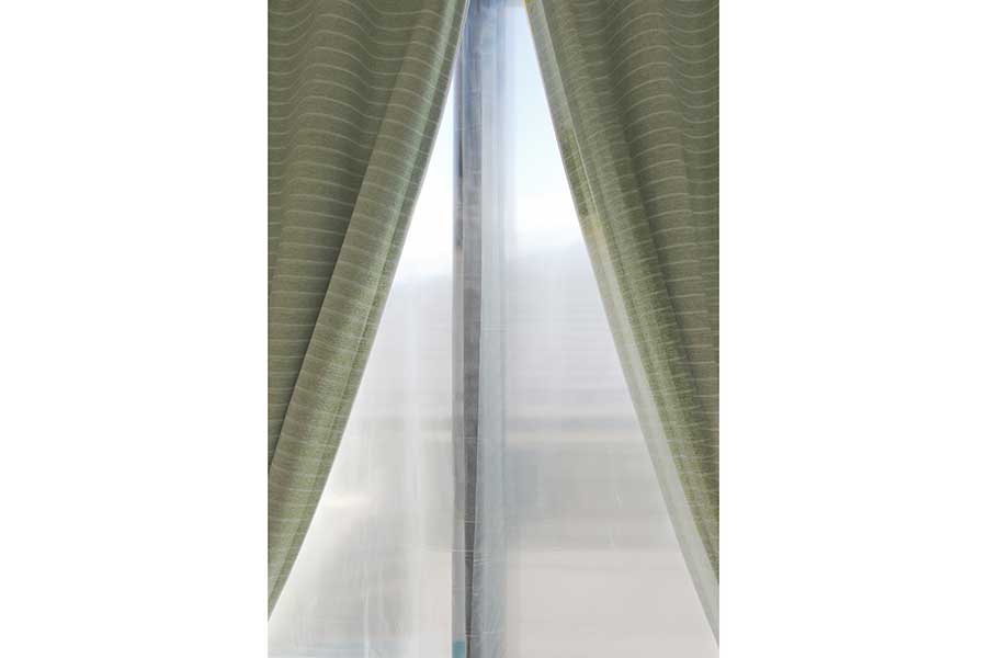 断熱カーテンライナーを利用すると、冷暖房の効率が上がる（写真はイメージ）【写真：写真AC】