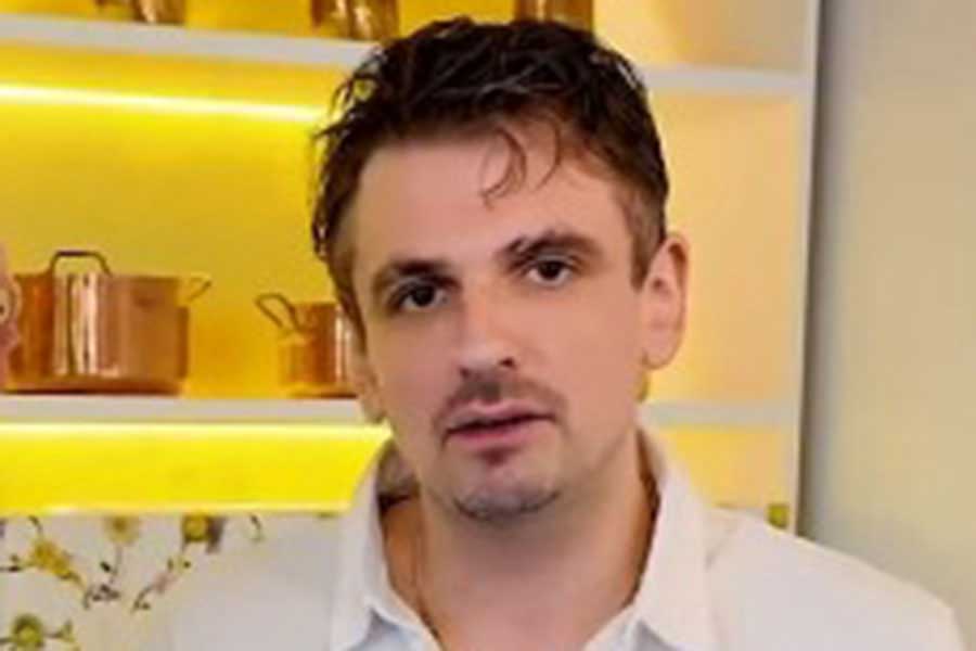 フランス人シェフのシャルルアンリ・ルブーグさん（スクリーンショット）