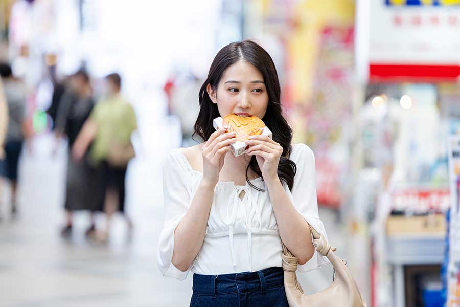 食べ歩きする人がほとんどいないことに驚き