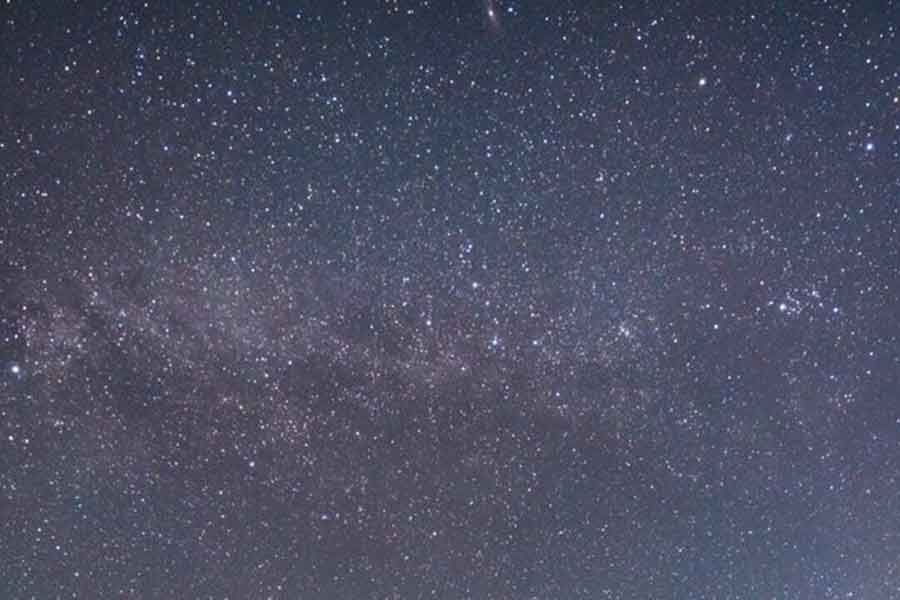 満天の星空の下のほうには驚きの光景が広がっていた…【写真提供：DAIHINA（@DAIHINA0308）さん】