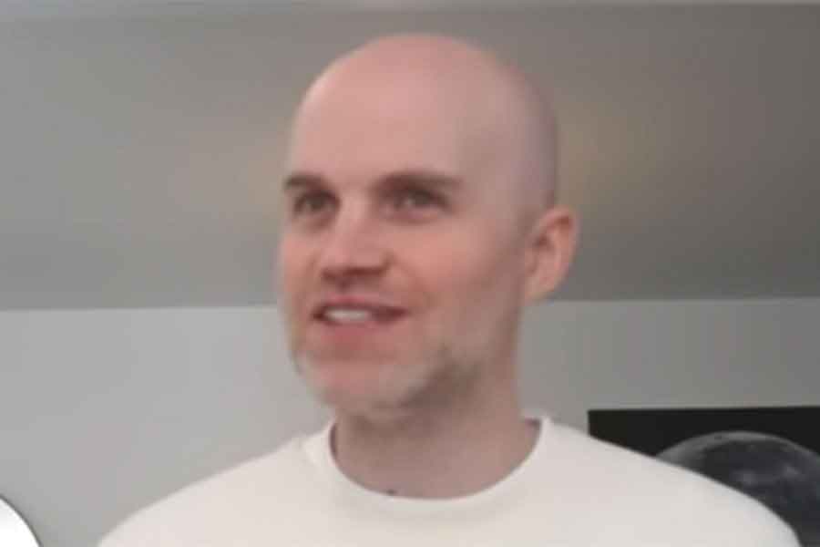 さわさんの夫でフランス人のエルワンさん（スクリーンショット）