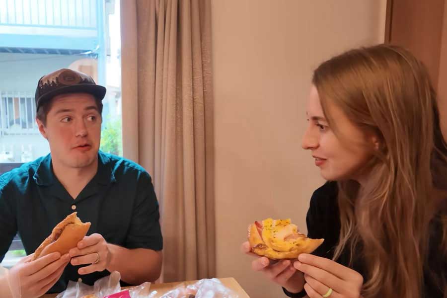 日本のパンの味に感激（スクリーンショット）