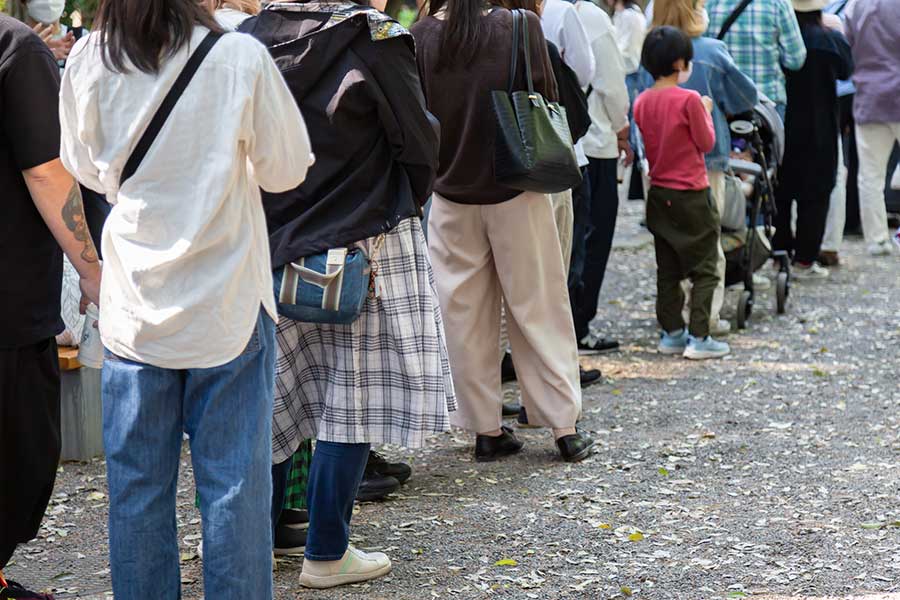 列に並び、割り込みをしない日本人の姿に感動（写真はイメージ）【写真：PIXTA】