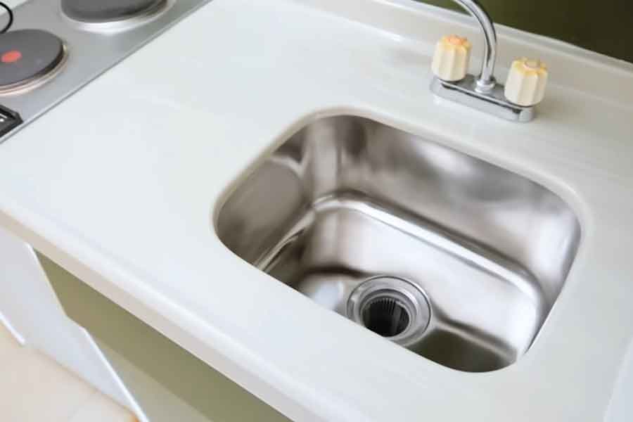 掃除後、驚くほどになったキッチン（スクリーンショット）