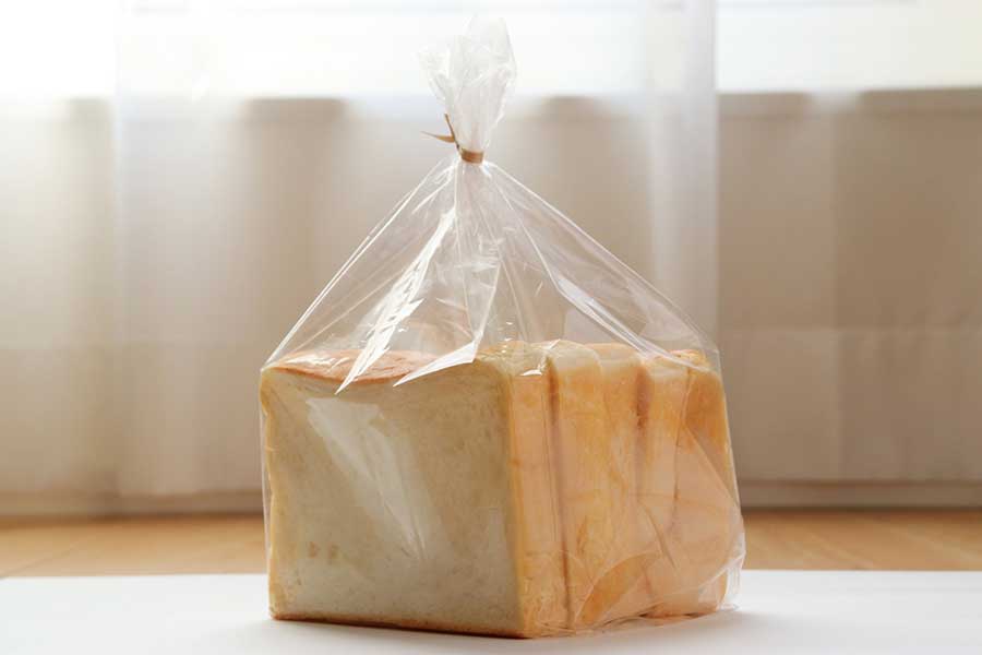 臭いが漏れにくい性質があるパン袋を有効活用（写真はイメージ）【写真：写真AC】