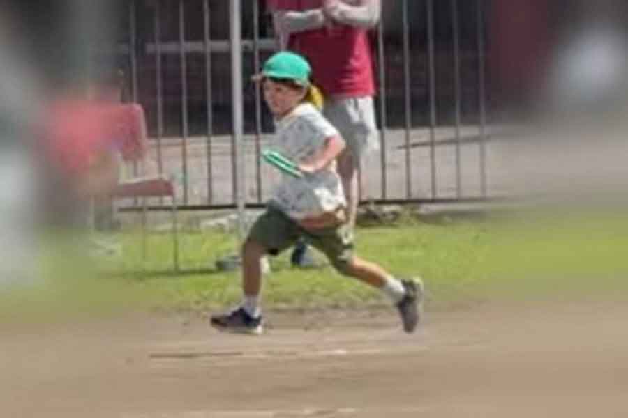 リレーで一生懸命に走るミオくんに感動（スクリーンショット）