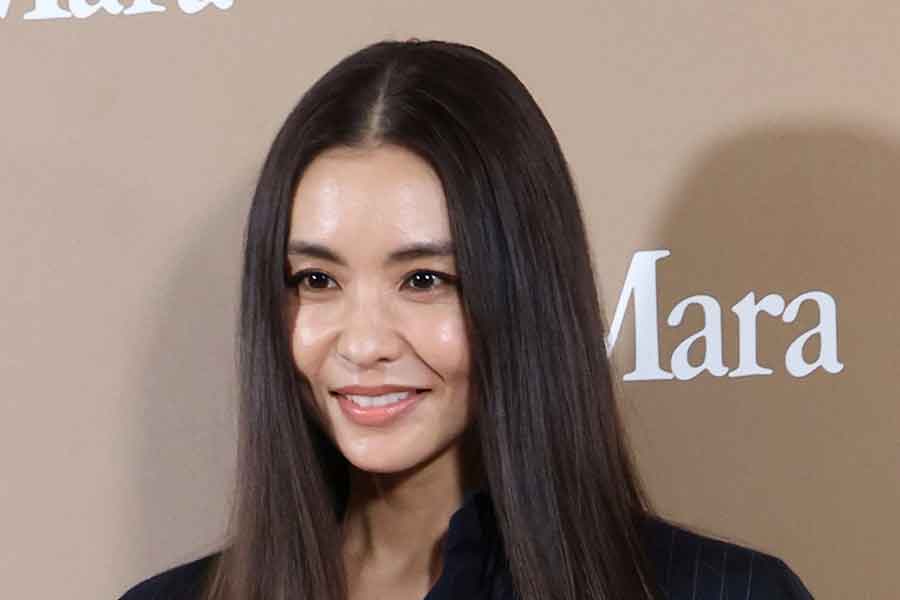 人気モデルの滝沢眞規子さん【写真:Aflo】