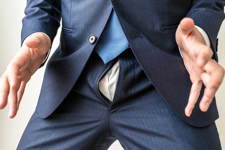 ズボンのチャックが開いた状態を指す、「社会の窓が開いている」という表現にびっくり（写真はイメージ）【写真：PIXTA】