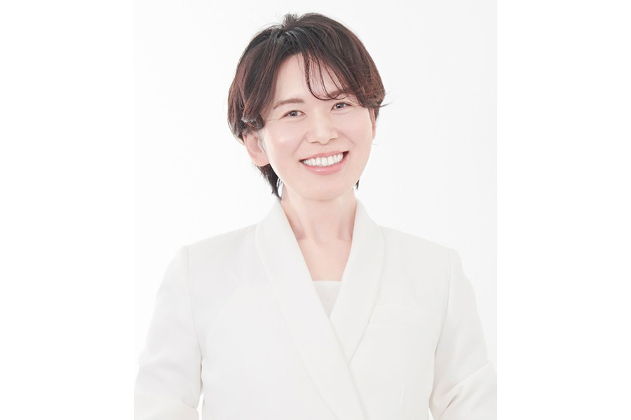 美容研究家・藤本スバル