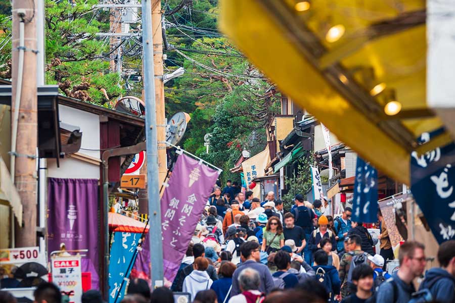 多くの観光客が訪れる人気観光地（写真はイメージ）【写真：PIXTA】