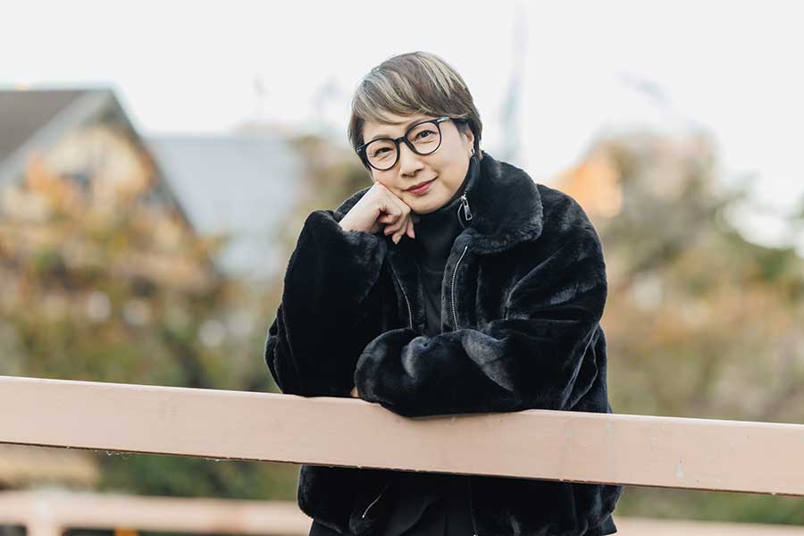 退団後の活動について語った、えまおゆうさん【写真：冨田味我】