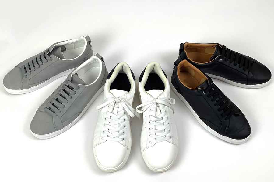 「良いブランドがある」と靴をたくさん購入（写真はイメージ）【写真：写真AC】