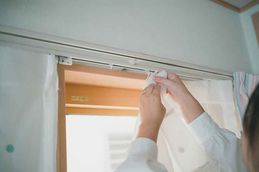 大掃除でカーテンを選択する人も多いはず。盲点とは？（写真はイメージ）【写真：PIXTA】