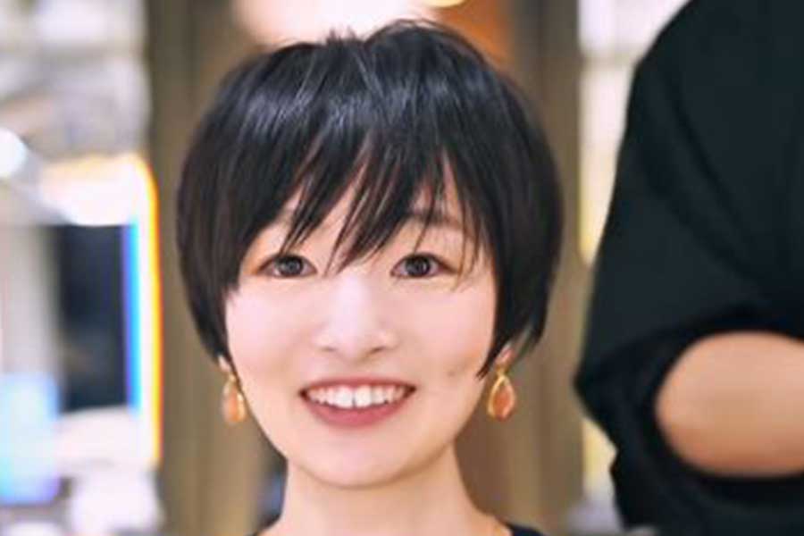 黒髪でも軽やかでおしゃれなショートに変身（スクリーンショット）