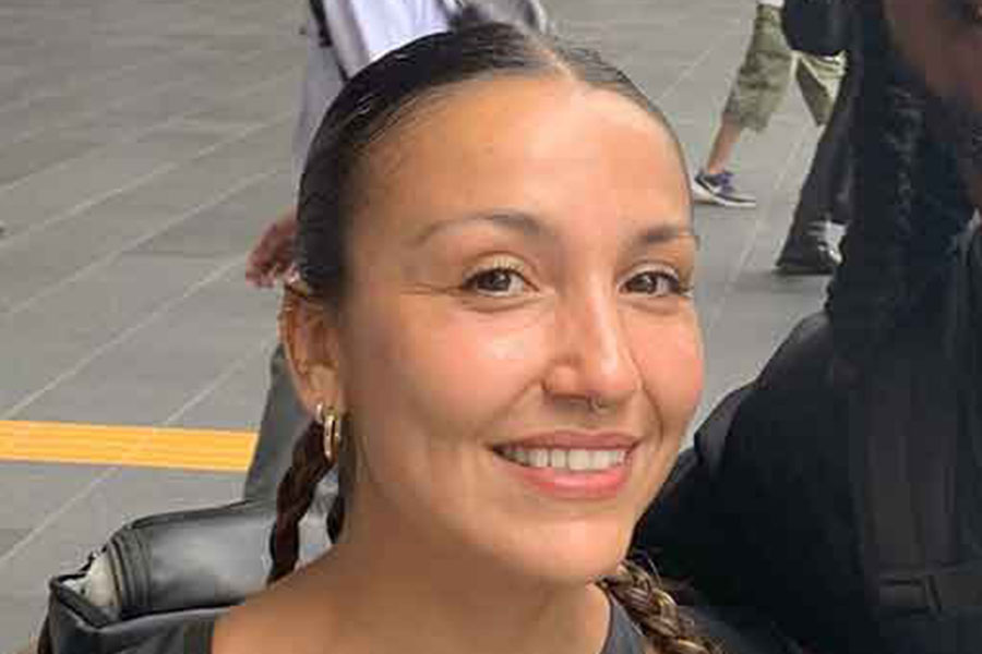 イギリスのロンドンで暮らす、スペイン人のアナさん【写真:Hint-Pot編集部】