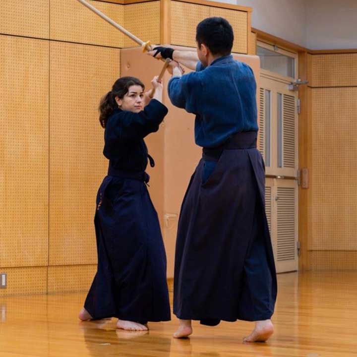 留学中には杖道のクラブに入ったジョルジアさん【写真提供：ジョルジア・カンデローロ】