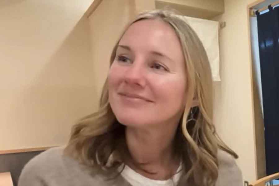 家族で日本を訪れた、アメリカ人のサラさん（スクリーンショット）