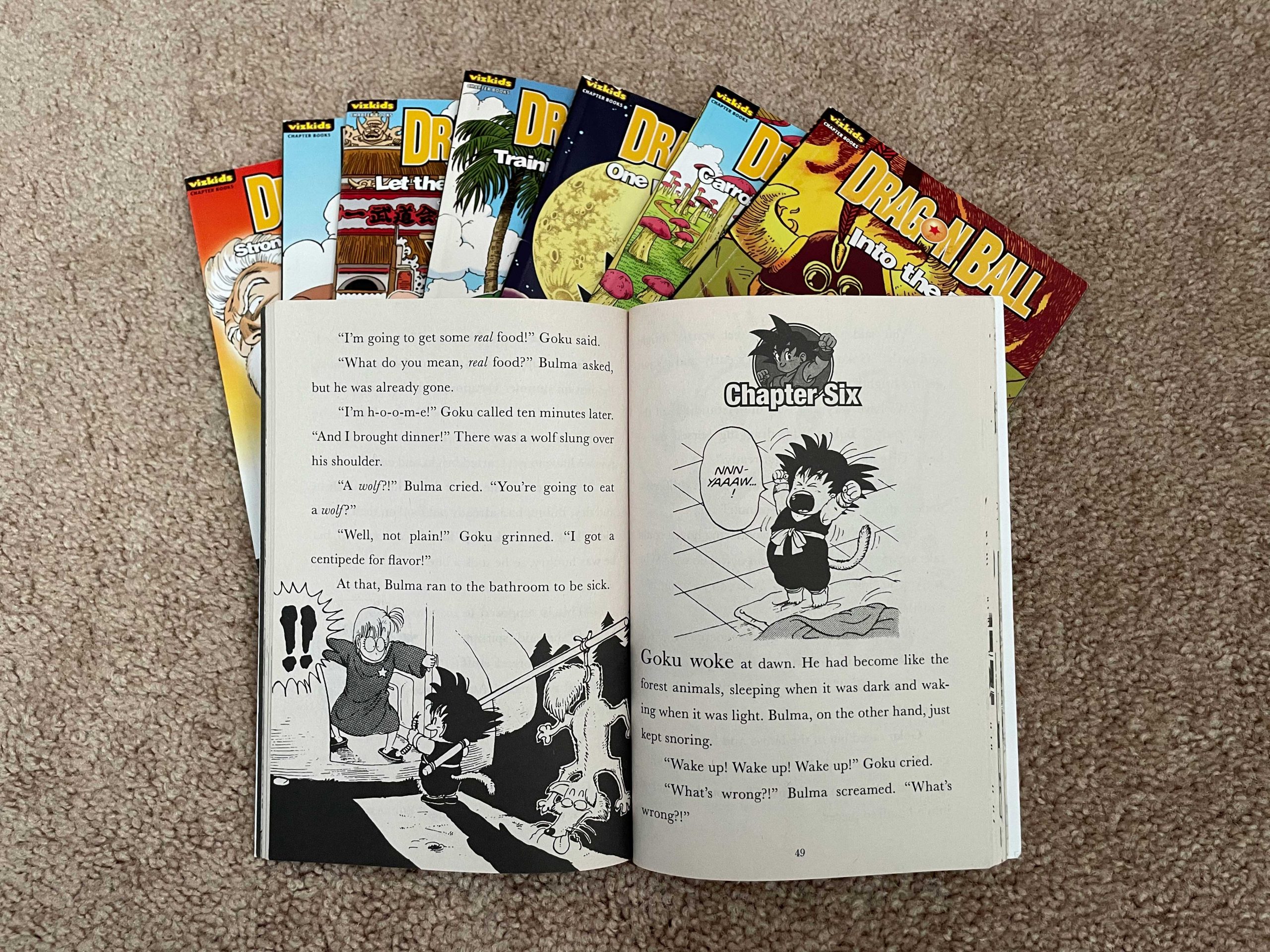 8歳の息子が好きな「ドラゴンボール」英語書籍版。漫画よりも小説版を好んで読んでいる【写真：i-know】