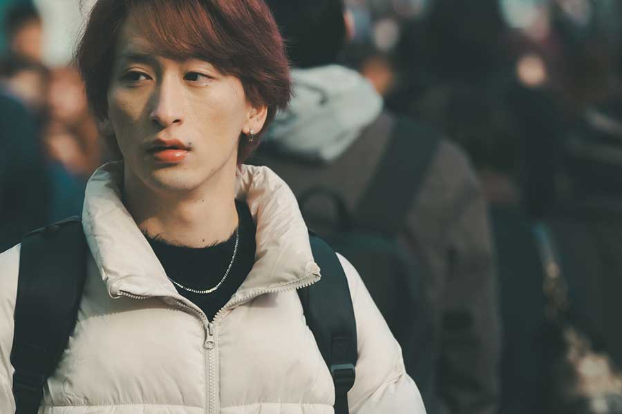 話しかけようとしても、目を合わせようとしない日本人（写真はイメージ）【写真：PIXTA】