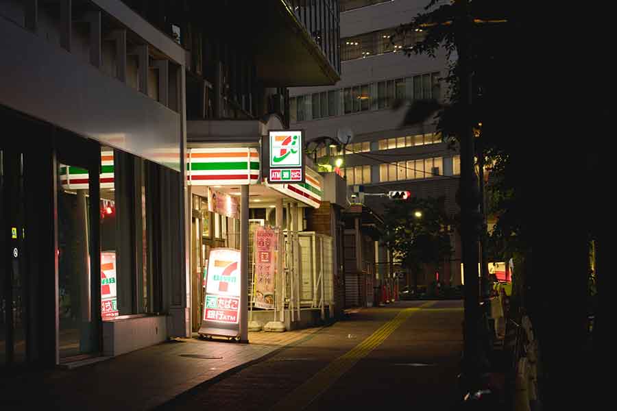 日本のコンビニが24時間営業なことに驚き（写真はイメージ）【写真：写真AC】