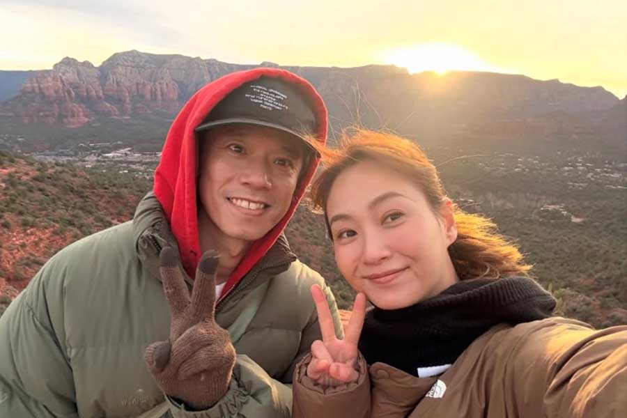 藤本さんが庄司さんとセドナで迎えた“初日の出”（スクリーンショット）