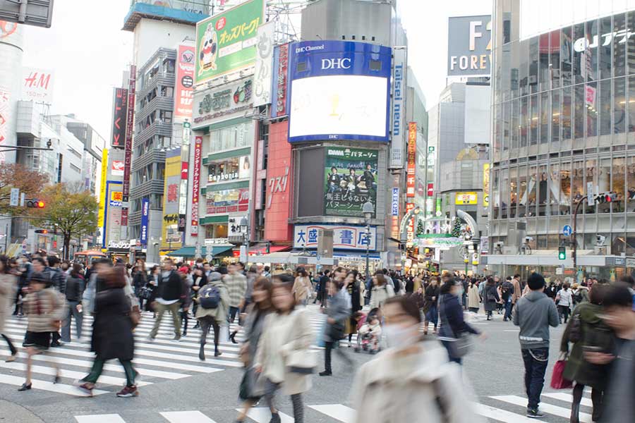 日本人がとても多い街並みに驚き（写真はイメージ）【写真：写真AC】