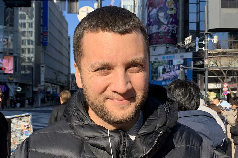 チリ出身のロケさん【写真：Hint-Pot編集部】