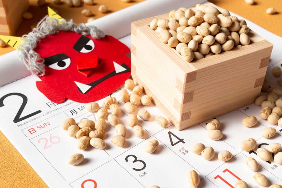 節分といえば豆まき（写真はイメージ）【写真：PIXTA】