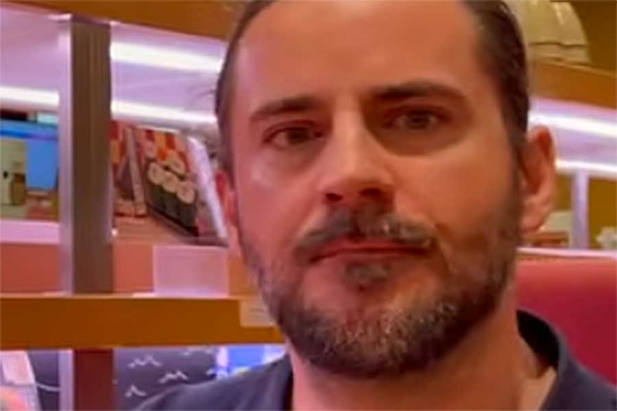 舞さんの夫・ベンさん【出典：YouTube「Trilingual Family ドイツ在住4人家族」よりスクリーンショット】