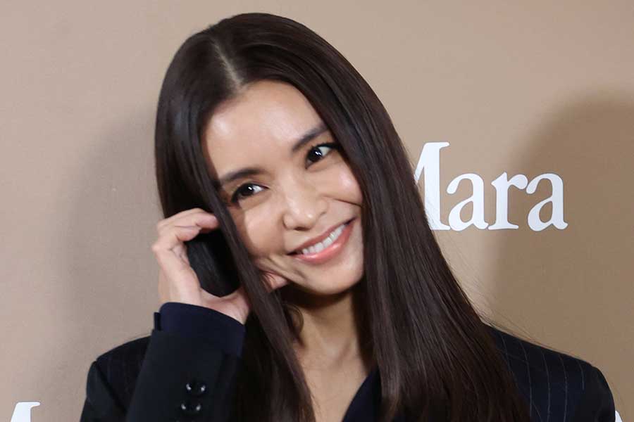 モデルの滝沢眞規子さん【写真：Aflo】