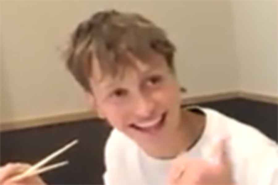 オーストリアからやってきたハリーさん【出典：YouTube「日本食冒険記Tokyo Food Adventures」よりスクリーンショット】