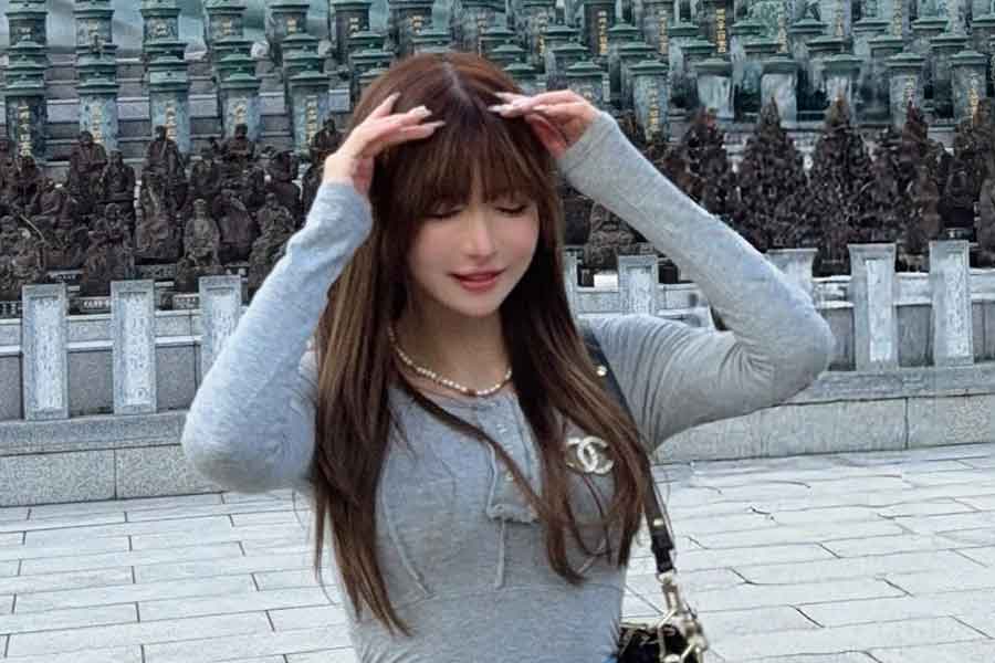 お寺で参拝するぽたるさん【写真提供:ぽたる(@hhh_Load)さん】