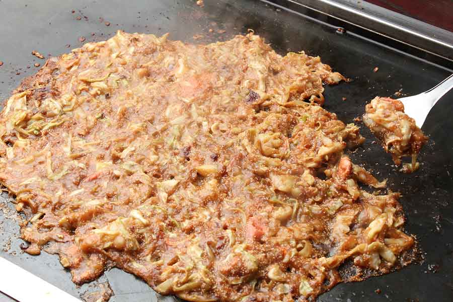 東京の下町で親しまれているもんじゃ焼き（写真はイメージ）【写真：PIXTA】