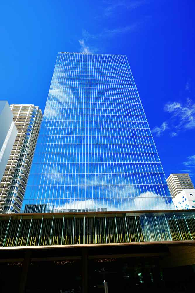 25階に温泉を有する都市部の高層ホテルの技術に驚き（写真はイメージ）【写真：PIXTA】