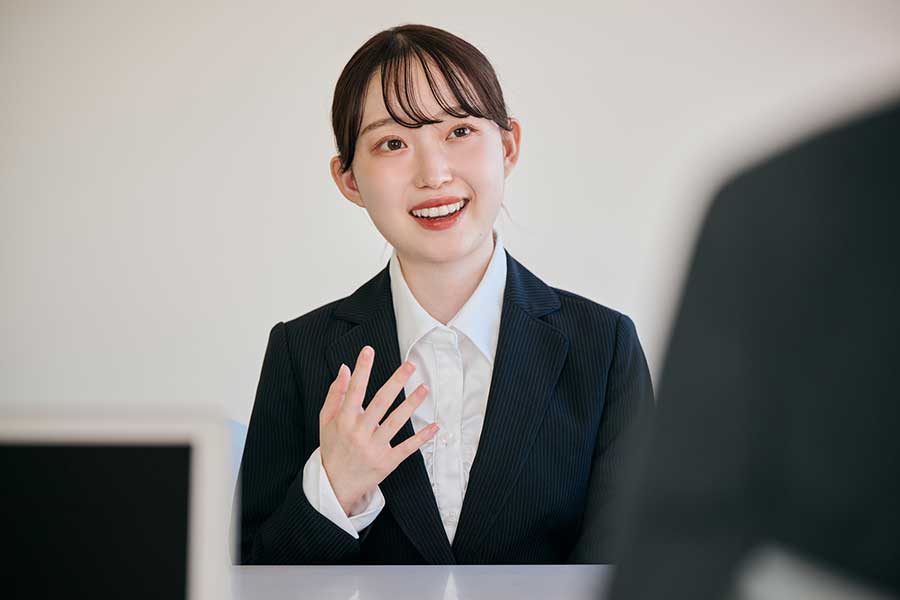 日本では髪色が重視されがち?(写真はイメージ)【写真:PIXTA】