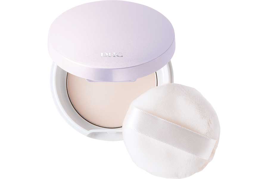 DHC 薬用ブライトアップ スキンケアパウダー【写真:ディーエイチシー株式会社】