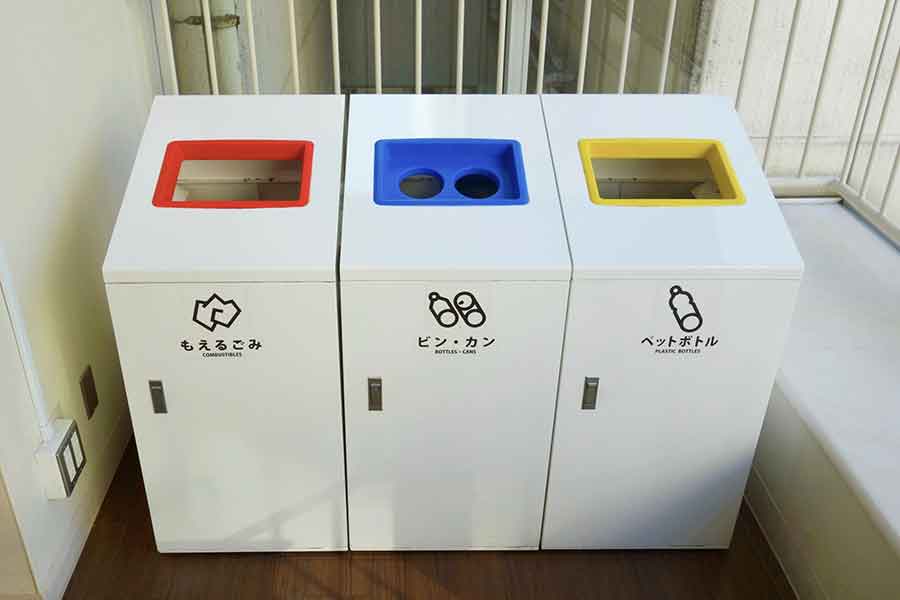ゴミ箱の少なさに衝撃（写真はイメージ）【写真：写真AC】