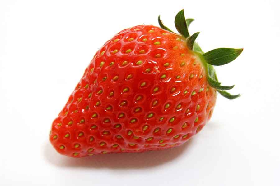 イチゴの表面のつぶつぶの正体は？（写真はイメージ）【写真：写真AC】