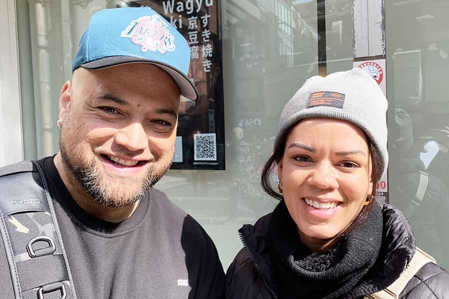 オーストラリアから来た（左から）ヘストンさんとティアさん【写真：Hint-Pot編集部】