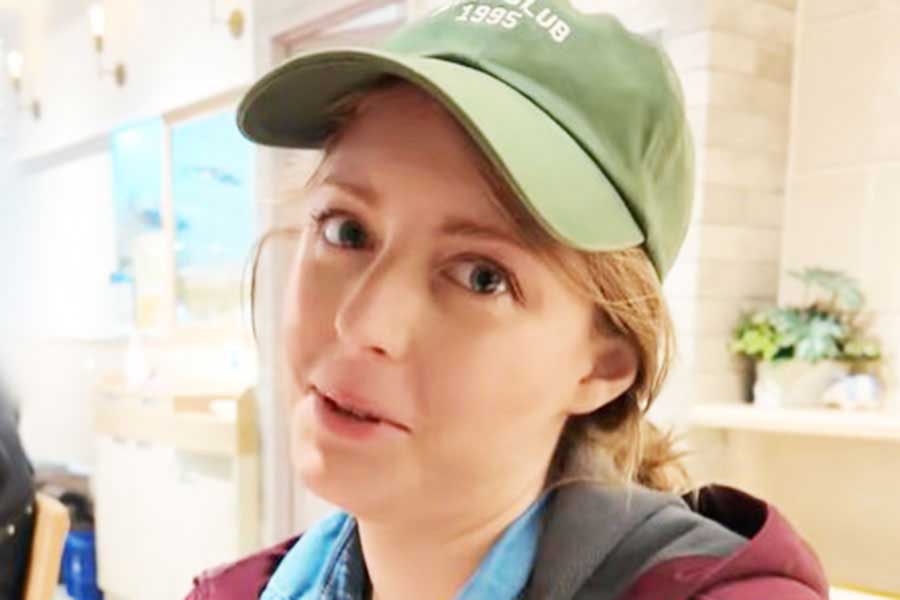 アメリカ人YouTuber、ジェイソンさんの妻・リネルさん【出典：YouTube「Jason Ray ジェイソン・レイ」よりスクリーンショット】